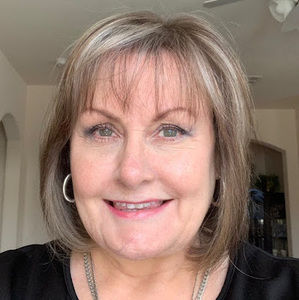 Meet your Posher, Lucy